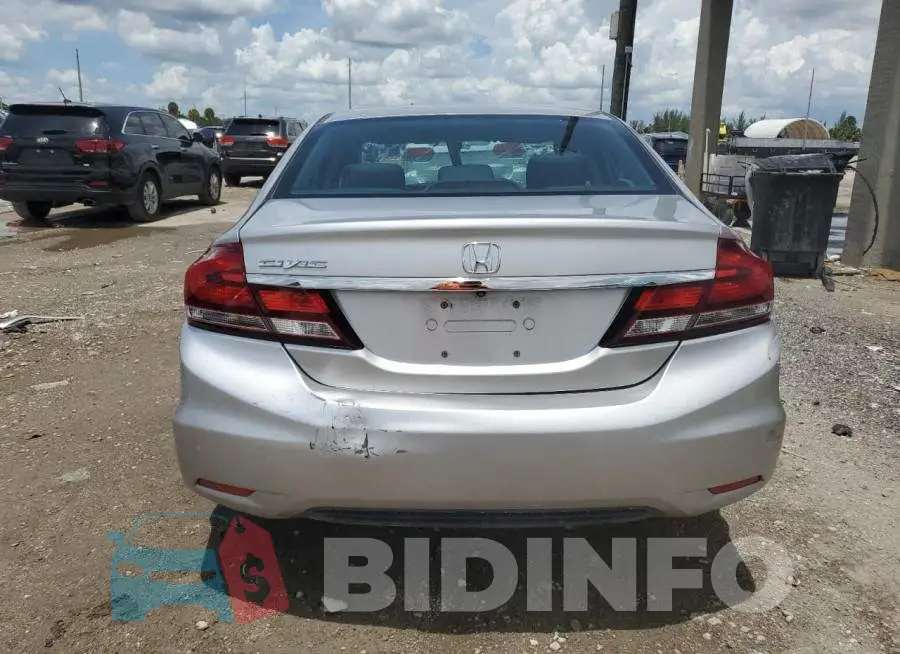 19XFB2F57FE027778 Photo# 6