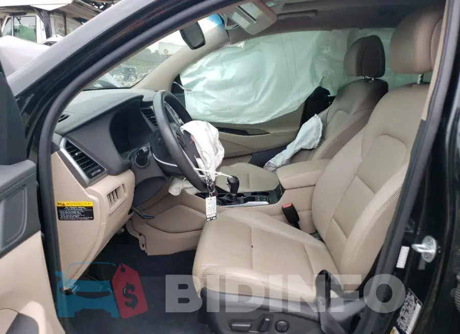 KM8J33A28GU225892 Photo# 7