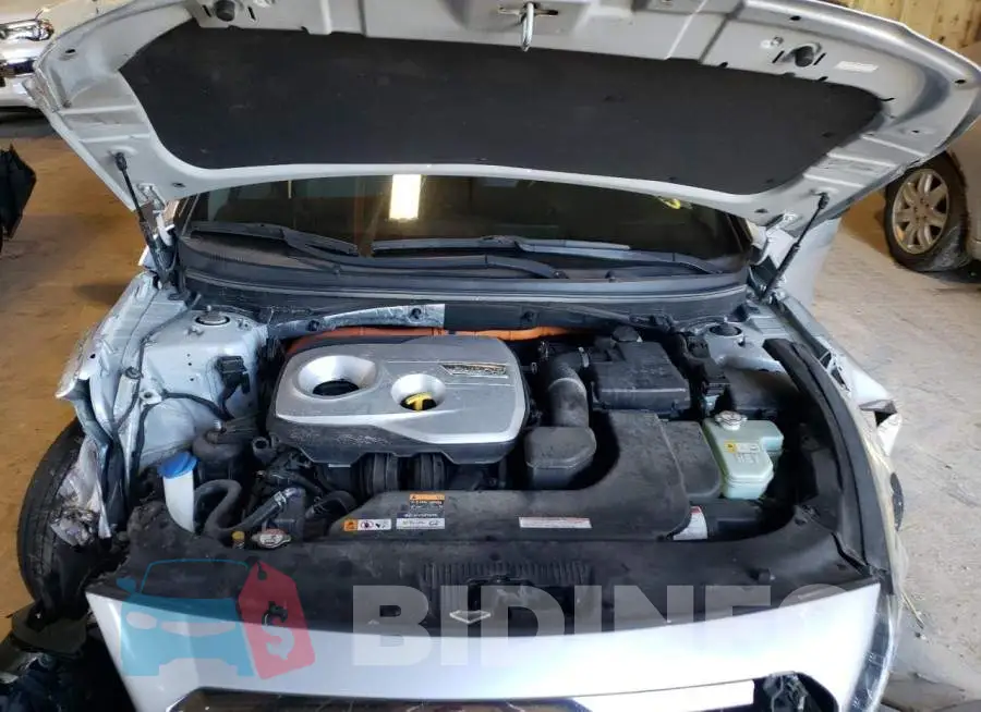 KMHE24L18GA013249 Photo# 11
