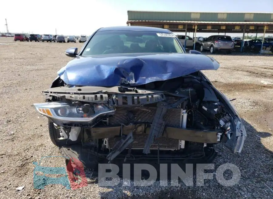 5XXGT4L33JG273615 Photo# 5