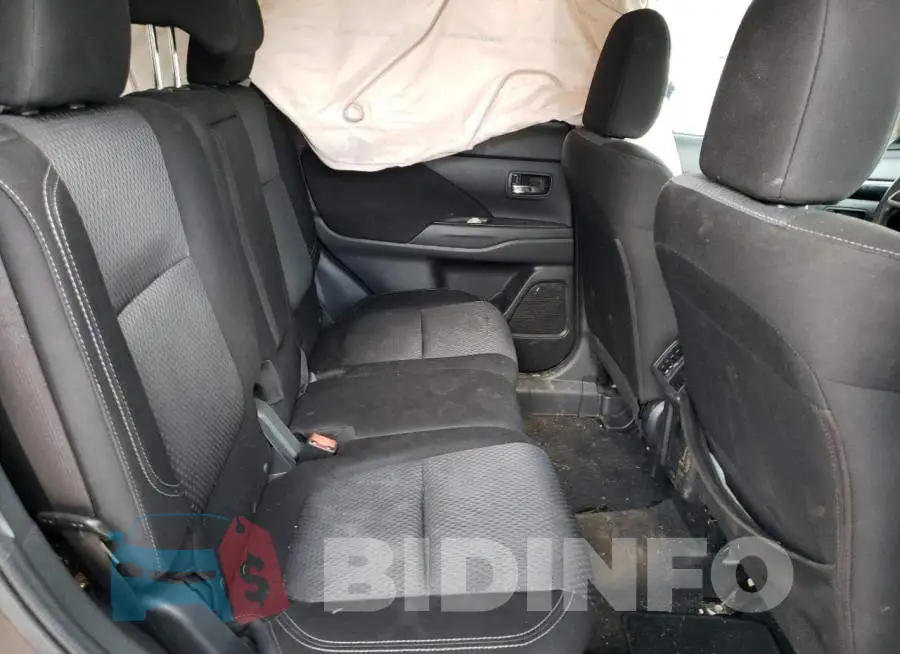 JA4AD2A37KZ014211 Photo# 10