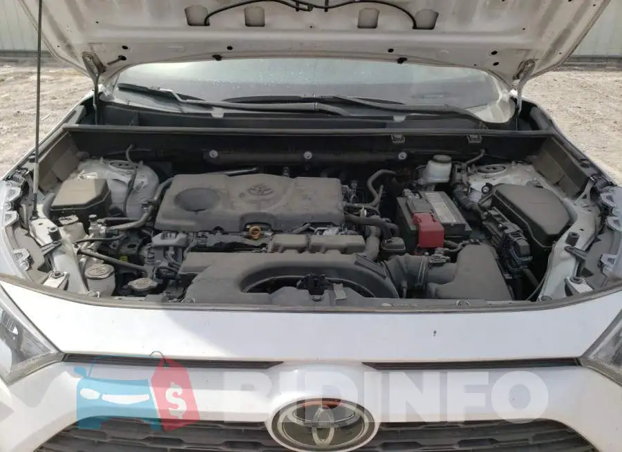 2T3C1RFV8KW039547 Photo# 11
