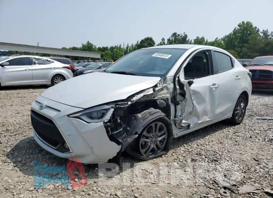 3MYDLBYV8KY526018 Photo# 1