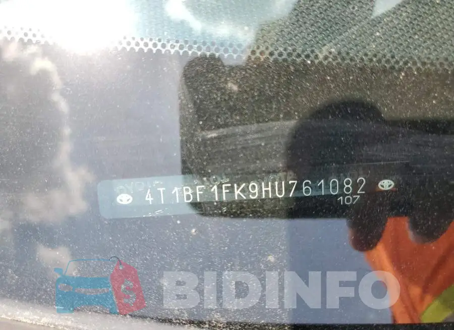 4T1BF1FK9HU761082 Photo# 12