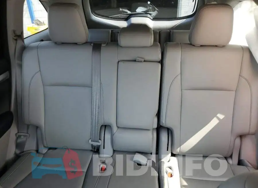 5TDJZRFHXJS875502 Photo# 10