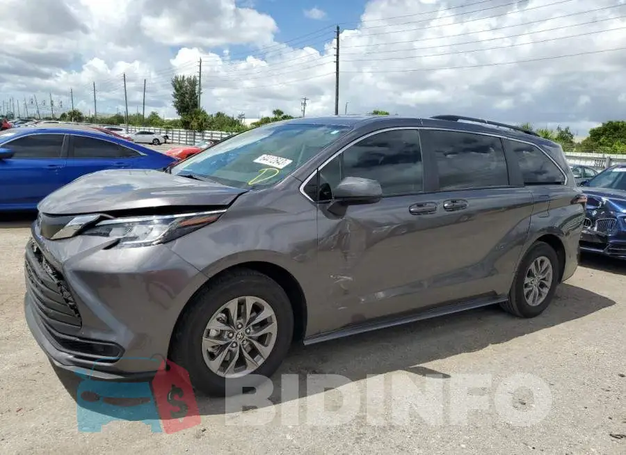 5TDKRKEC4NS135564 Photo# 1