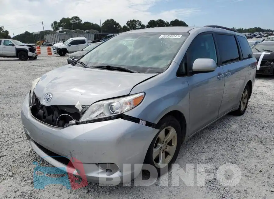 5TDKZ3DC6HS809872 Photo# 1
