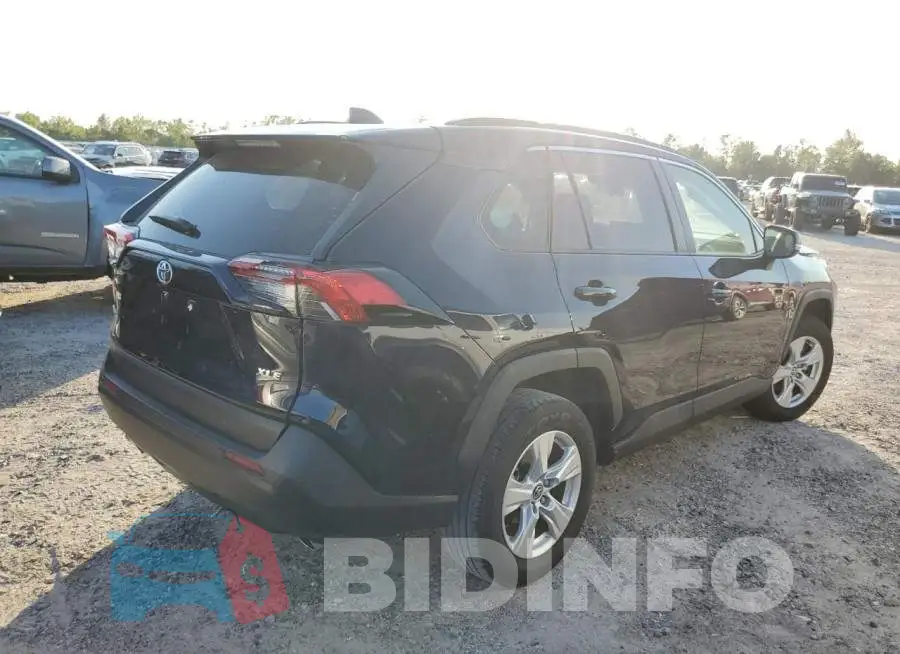JTMW1RFVXMD071784 Photo# 3