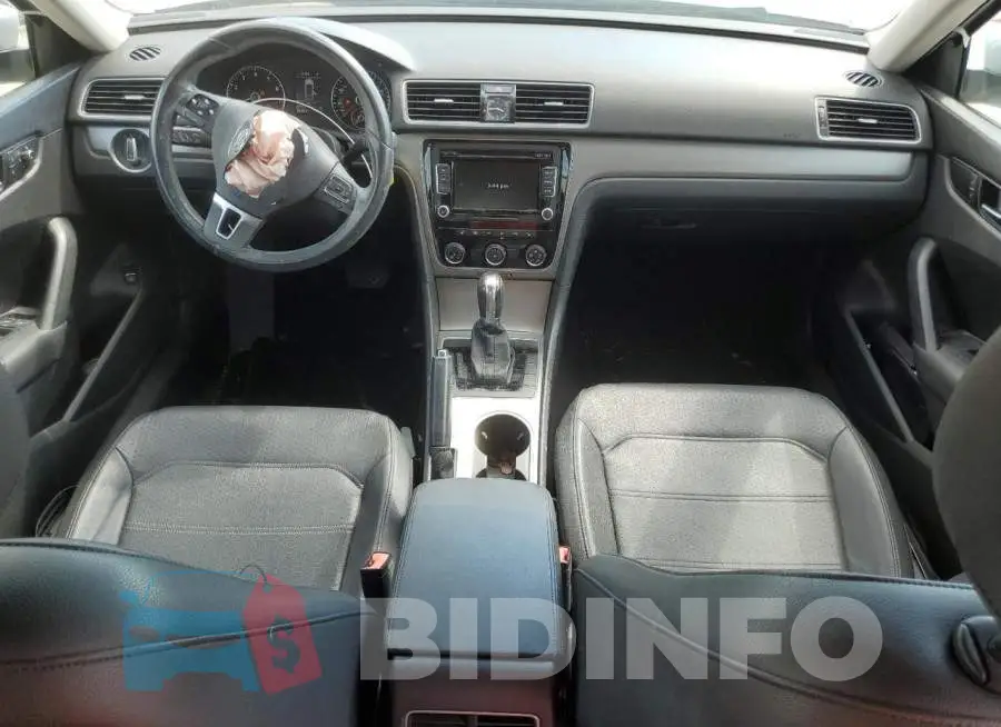 1VWBS7A37EC032922 Photo# 8