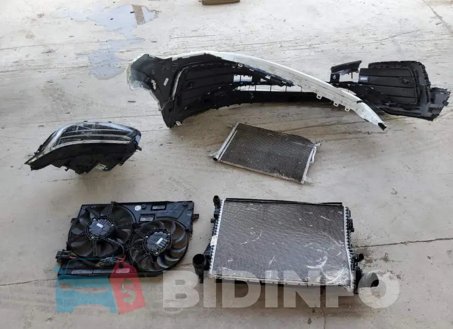3VVCB7AX0NM037891 Photo# 13