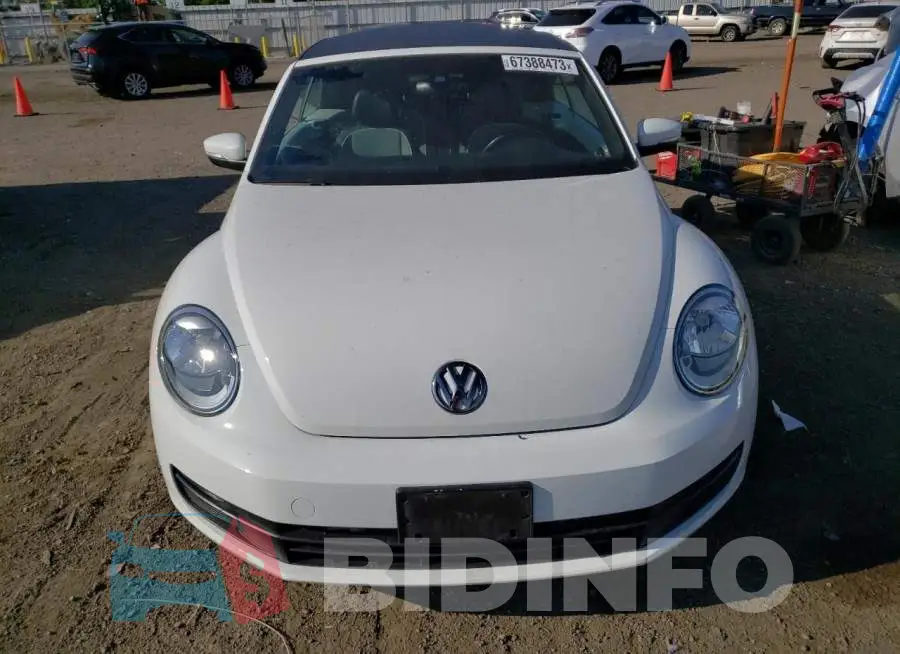 3VW517AT6GM821404 Photo# 5