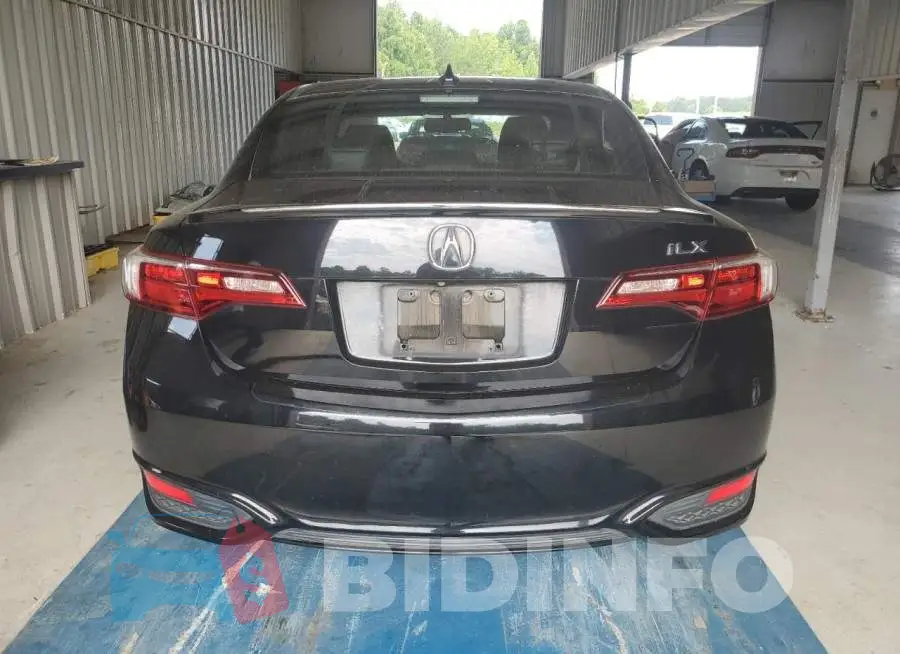 19UDE2F83GA006957 Photo# 6