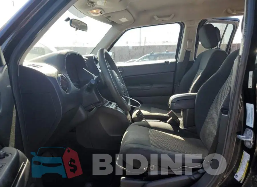 1C4NJPBA4ED649107 Photo# 7