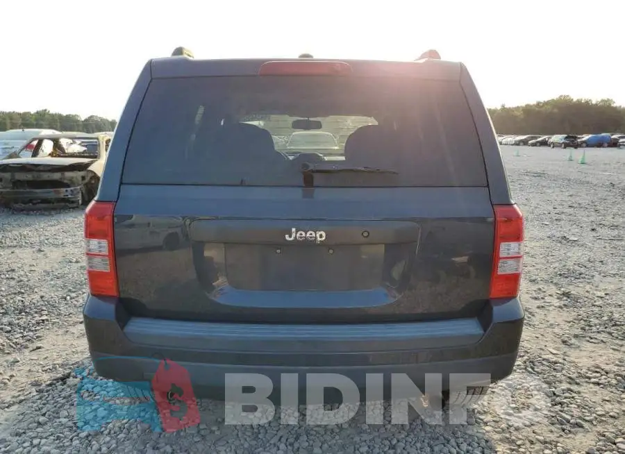 1C4NJPBA5GD547141 Photo# 6