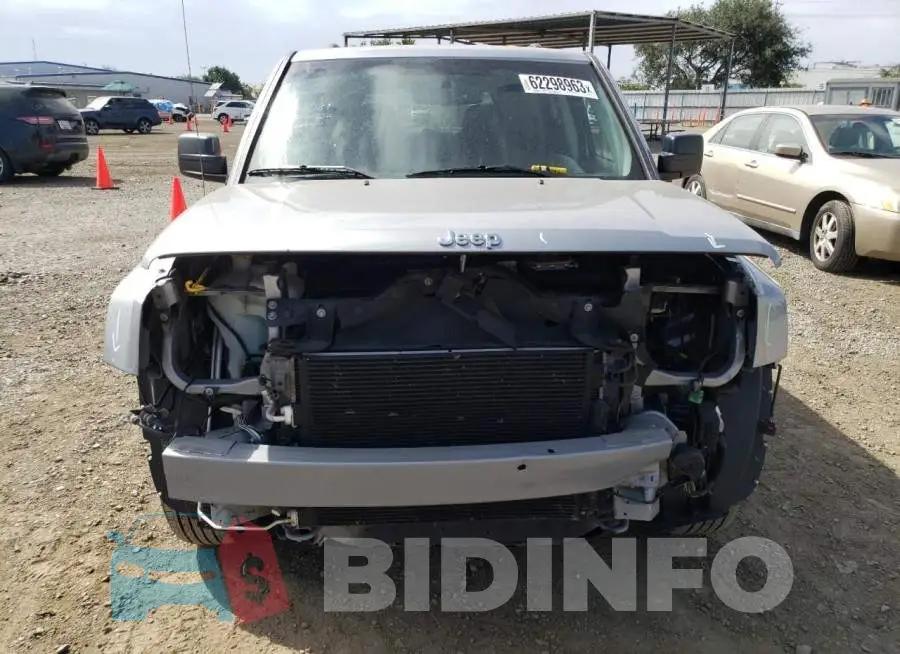 1C4NJPBB2HD121353 Photo# 5