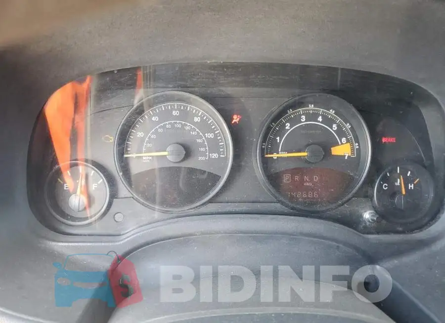 1C4NJRBB6HD210368 Photo# 9