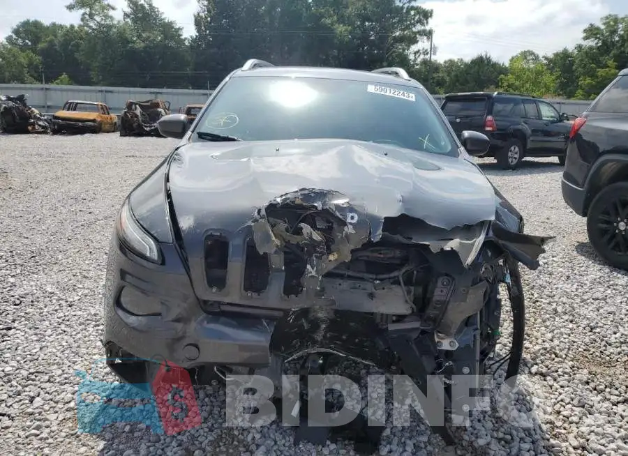 1C4PJLCB9FW516762 Photo# 5