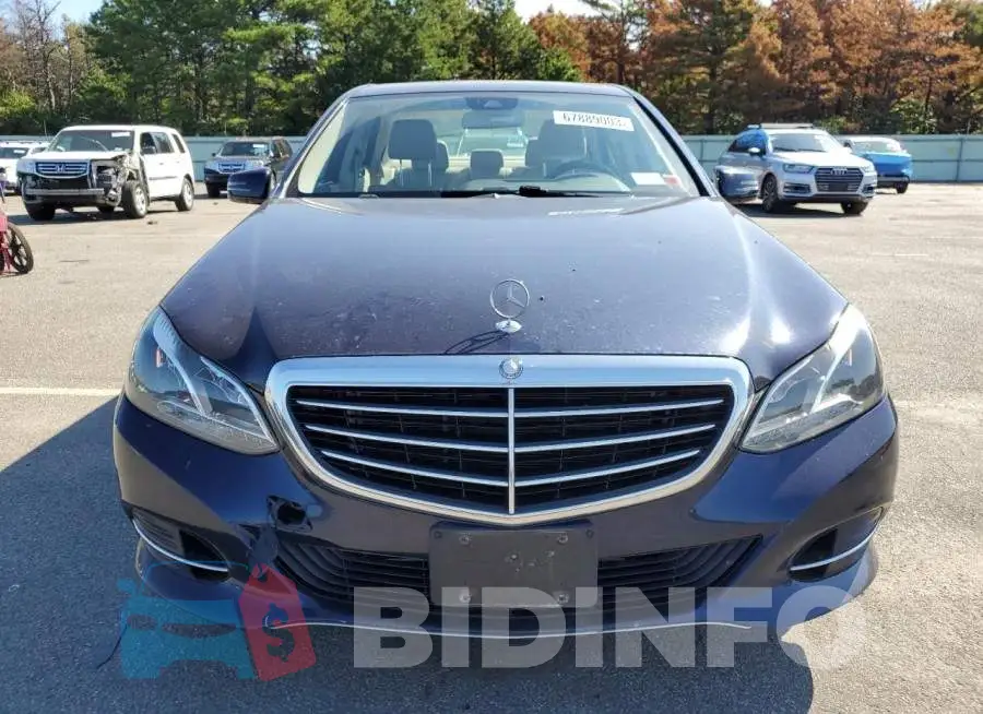 WDDHF8JB4FB155850 Photo# 5