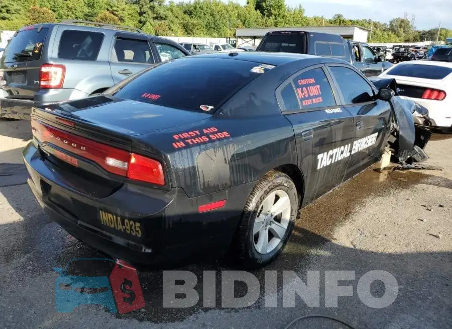 2C3CDXBG5EH300953 Photo# 3