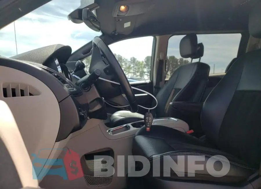 2C4RDGCG5LR174248 Photo# 7