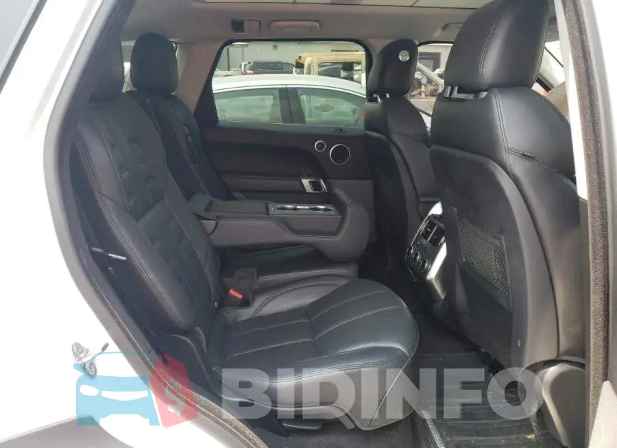 SALWV2FV2HA676278 Photo# 11