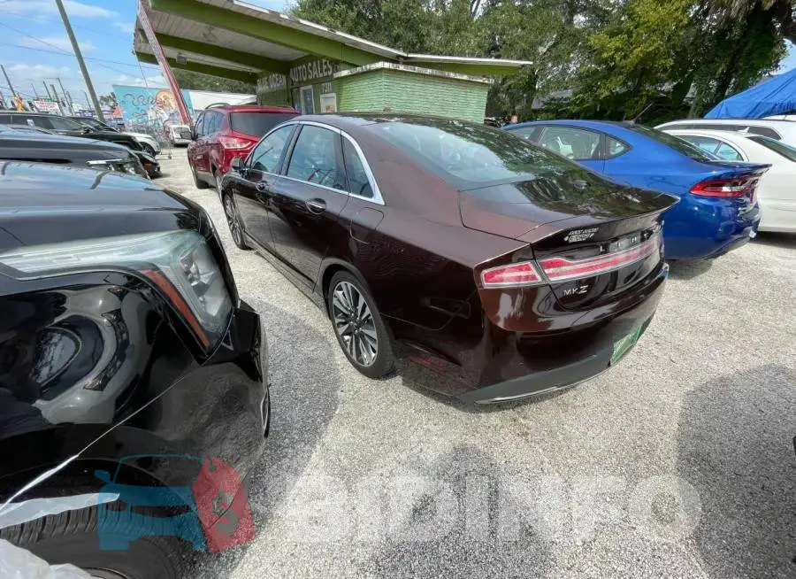 3LN6L5E9XKR621721 Photo# 3