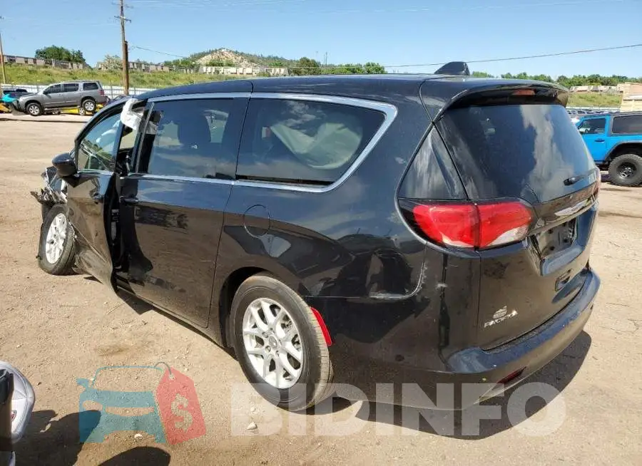 2C4RC1CG1HR598629 Photo# 2