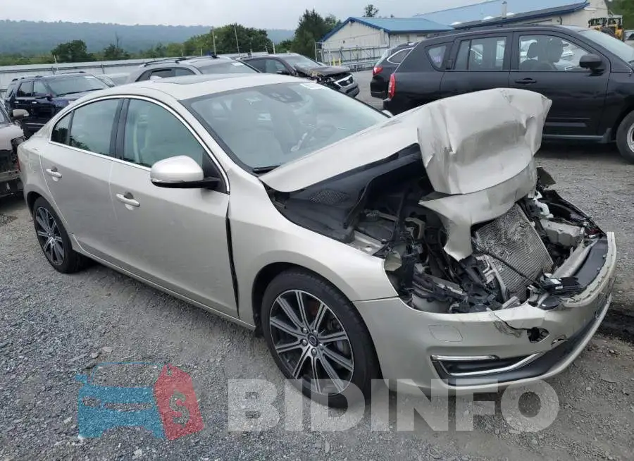 LYV402TM6HB149698 Photo# 4