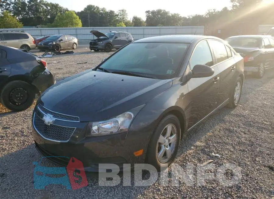 1G1PC5SB3E7325976 Photo# 1