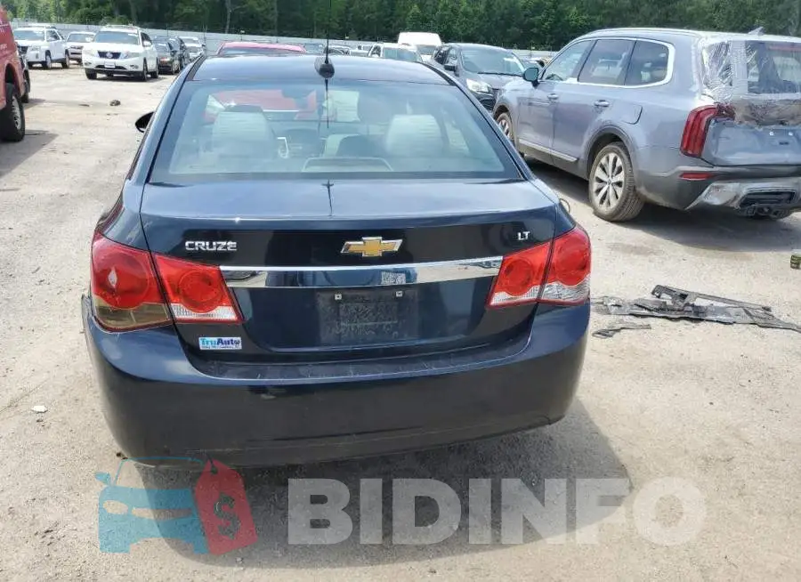 1G1PC5SB3F7141025 Photo# 6