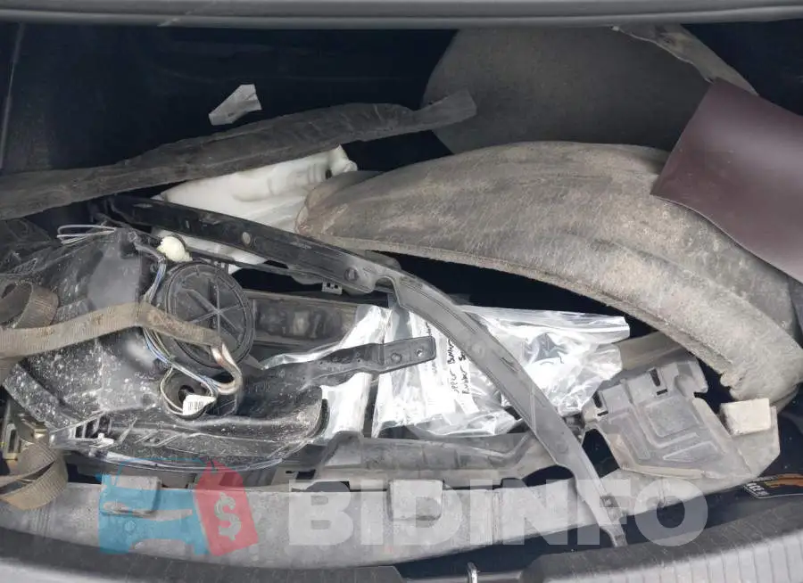 1G1ZD5ST1JF181312 Photo# 12