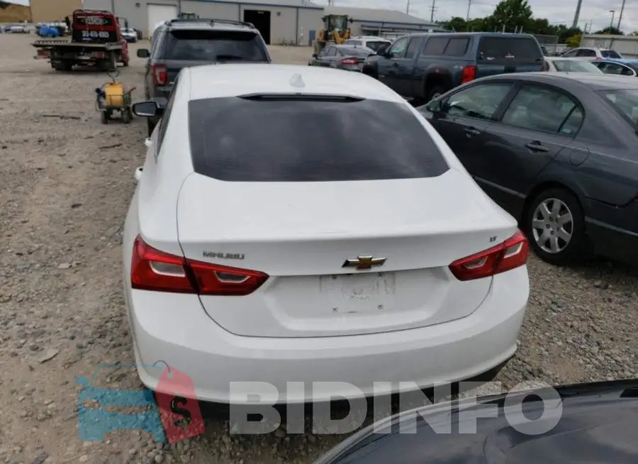 1G1ZD5ST9JF204321 Photo# 6