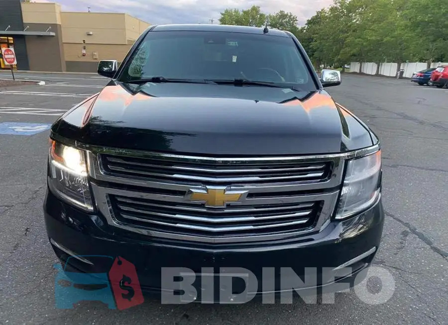 1GNSKJKC8GR221603 Photo# 5
