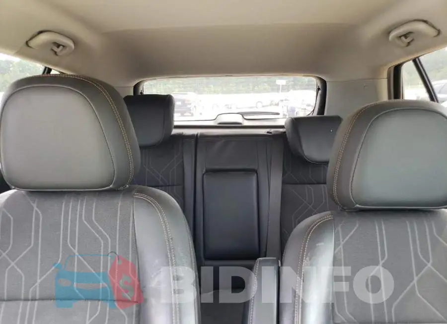 KL7CJLSB4KB929090 Photo# 10