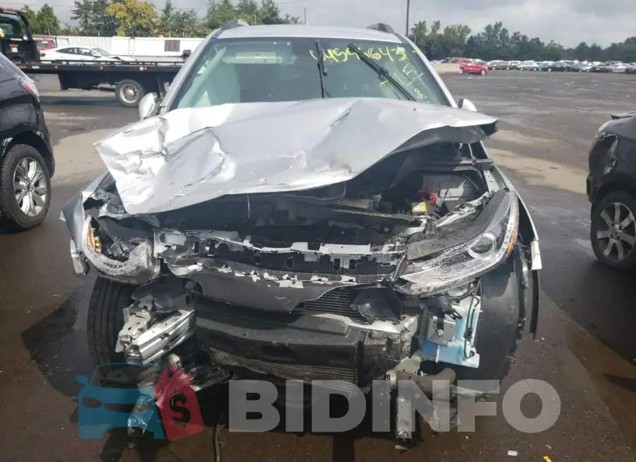 KL7CJPSB2JB663431 Photo# 5