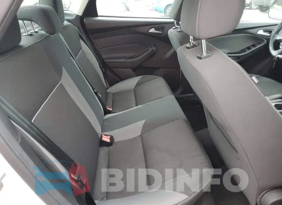 1FADP3F20EL186089 Photo# 10