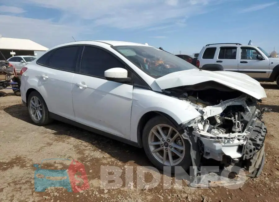 1FADP3F20JL251341 Photo# 4