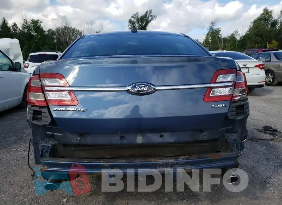 1FAHP2E85JG138656 Photo# 6