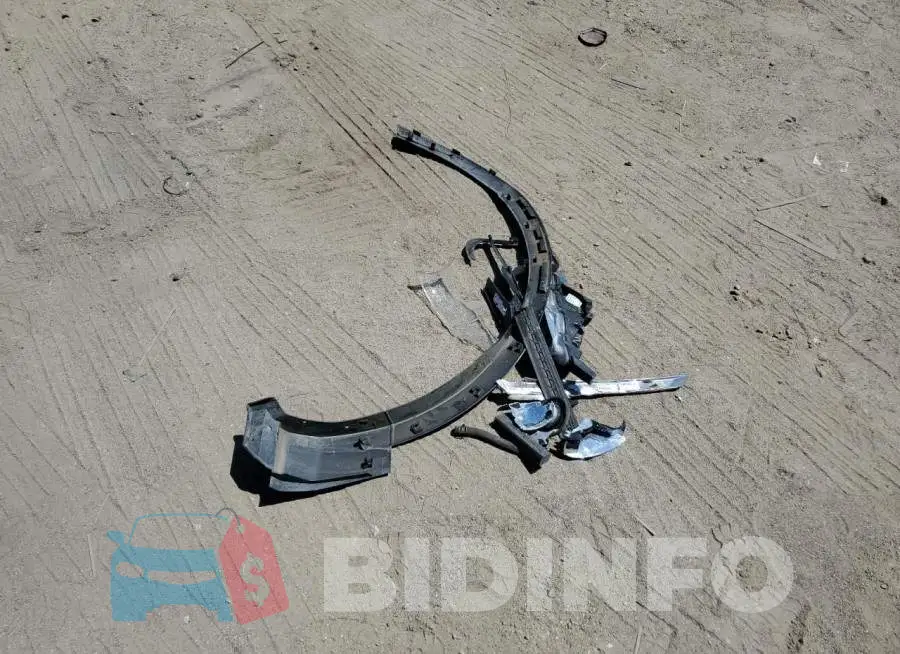 1FM5K8F86KGB16028 Photo# 13