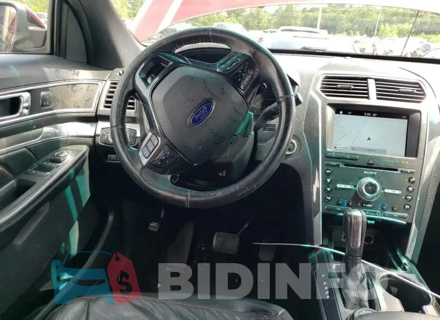 1FM5K8GT3HGA15301 Photo# 8