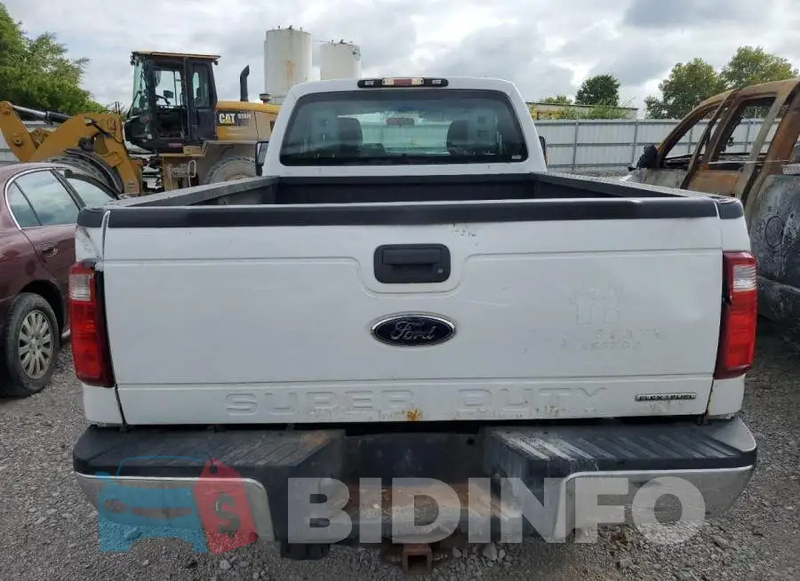 1FT7X2B64GEB62413 Photo# 6
