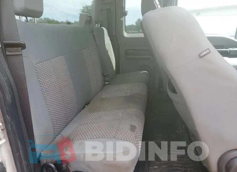 1FT7X2B68EEB50133 Photo# 10