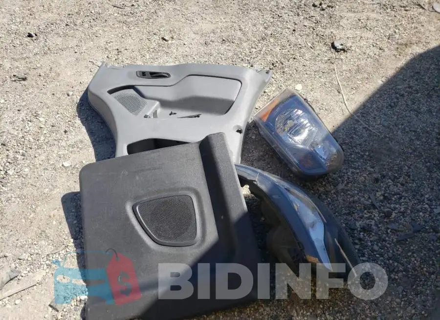 1FTKR3XM2GKB35083 Photo# 13