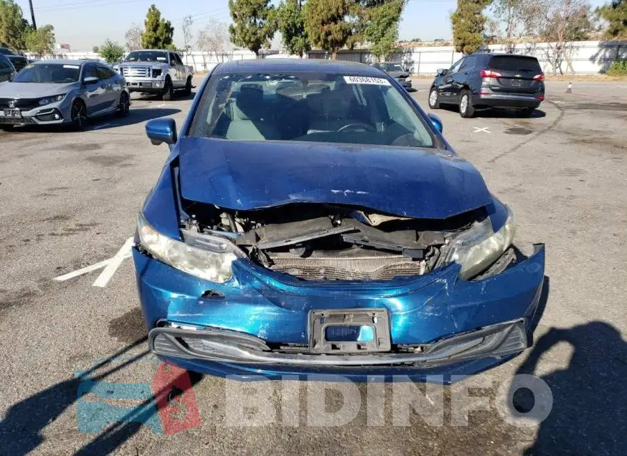 19XFB2F86EE240097 Photo# 5