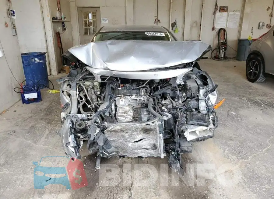 19XFC2F56HE038335 Photo# 5