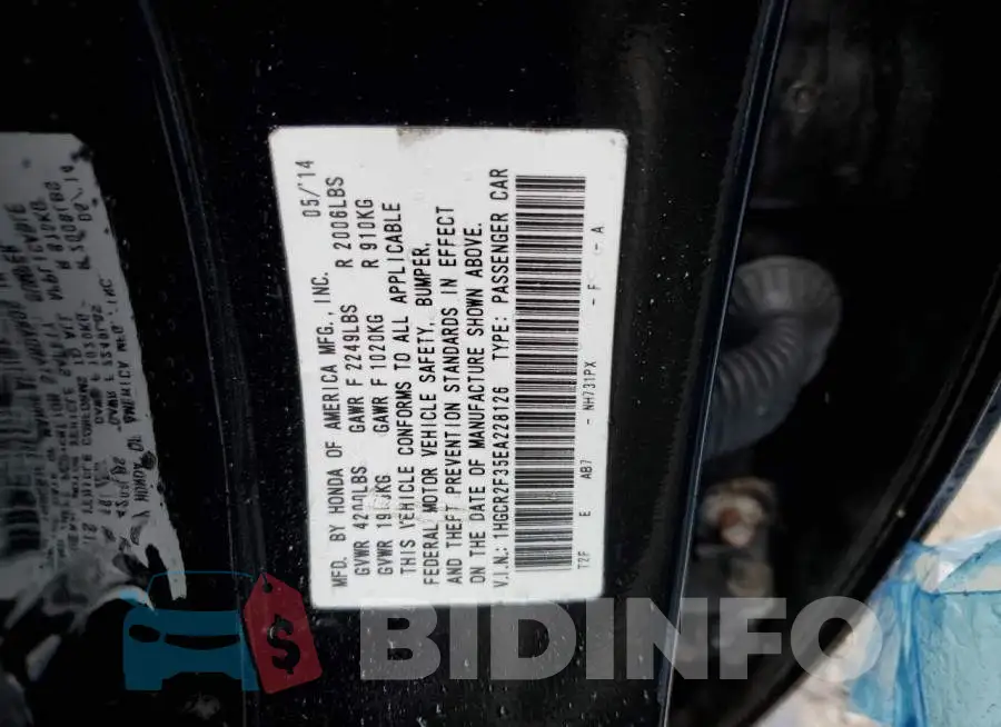 1HGCR2F35EA228126 Photo# 12