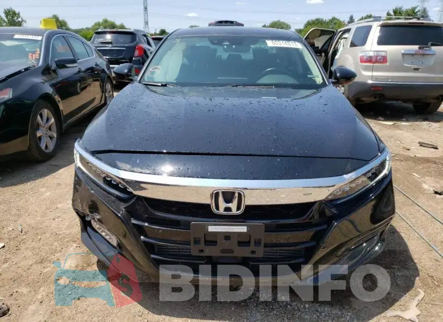 1HGCV2F95JA001853 Photo# 5