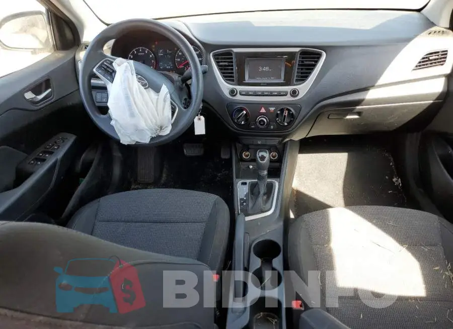 3KPC24A37KE071830 Photo# 8