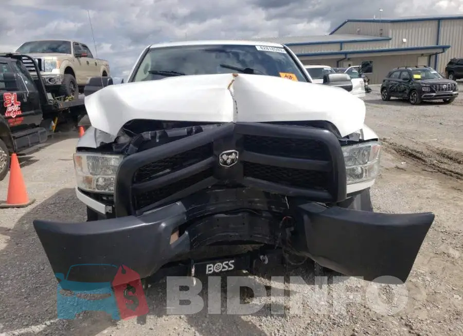 3C6UR5CJ9JG135183 Photo# 5