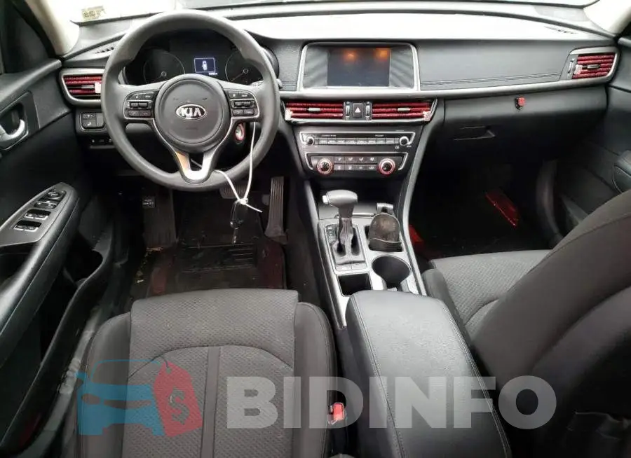 5XXGT4L38JG266403 Photo# 8